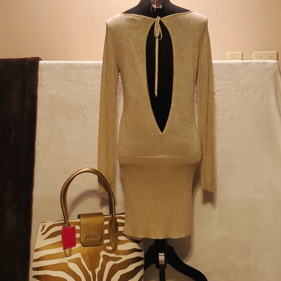 The Limited Metallic Gold Blouse Sz M ~ Tie Back or Reverse ~Sexy and Sh… - Picture 3 of 7